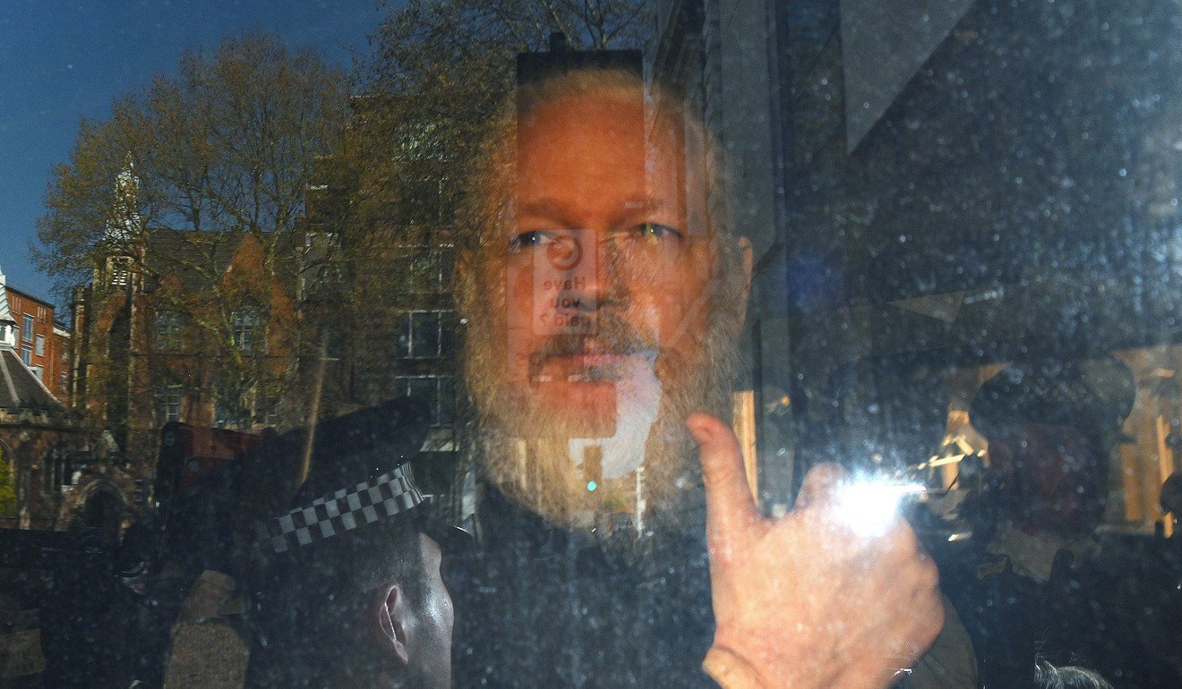 US government to face off against Julian Assange at extradition hearing that could see WikiLeaks founder jailed for 175 years