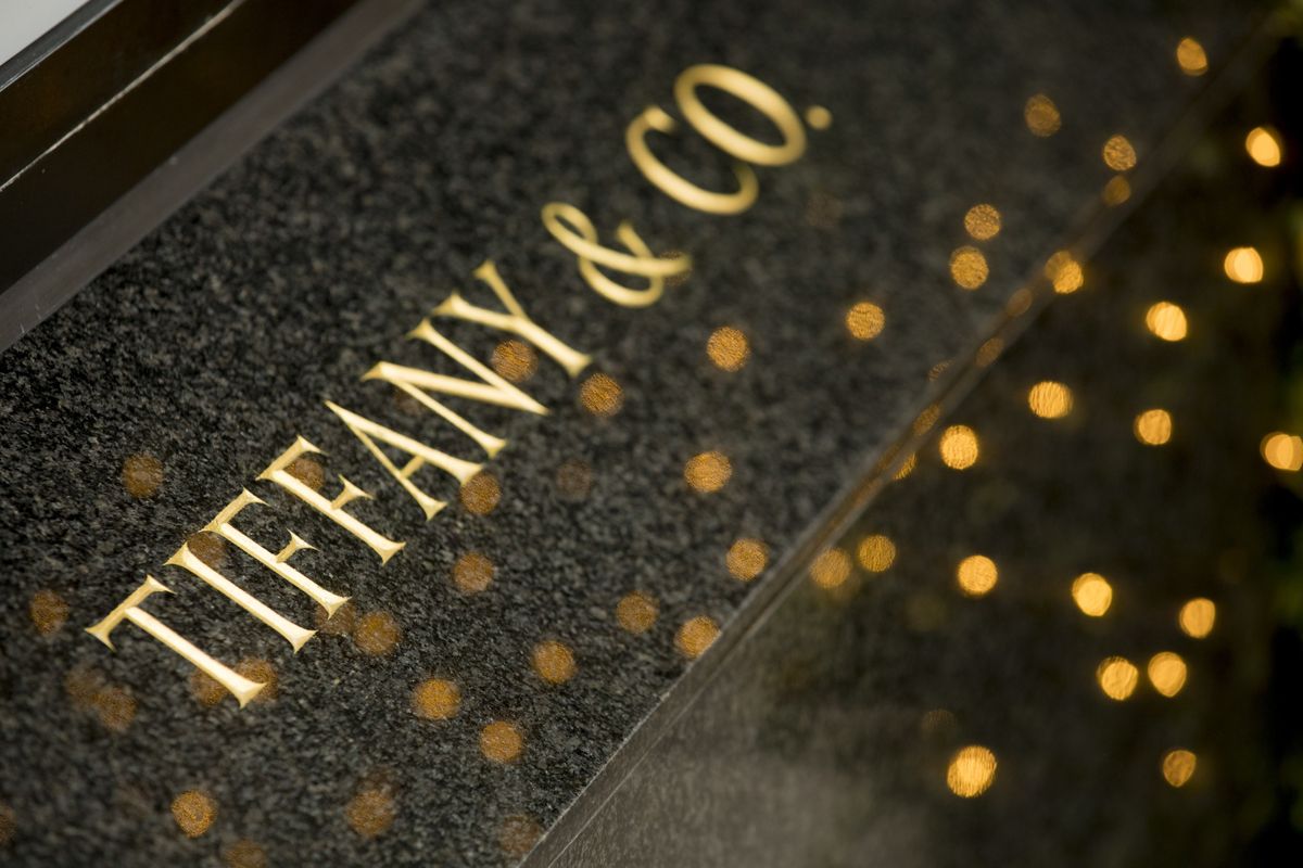 Tiffany Sues LVMH for Backing Out of $16 Billion Deal - TIMES.KY