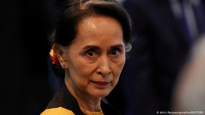 Myanmar: Aung San Suu Kyi detained by military in apparent coup