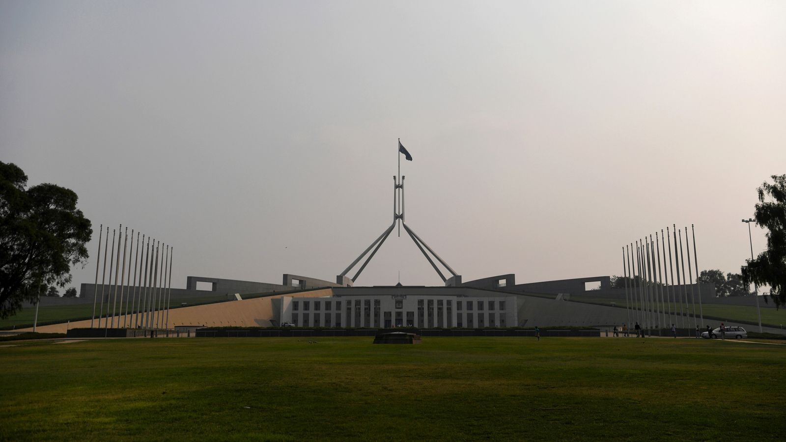 Australia cyber attacks hit television channel and parliament
