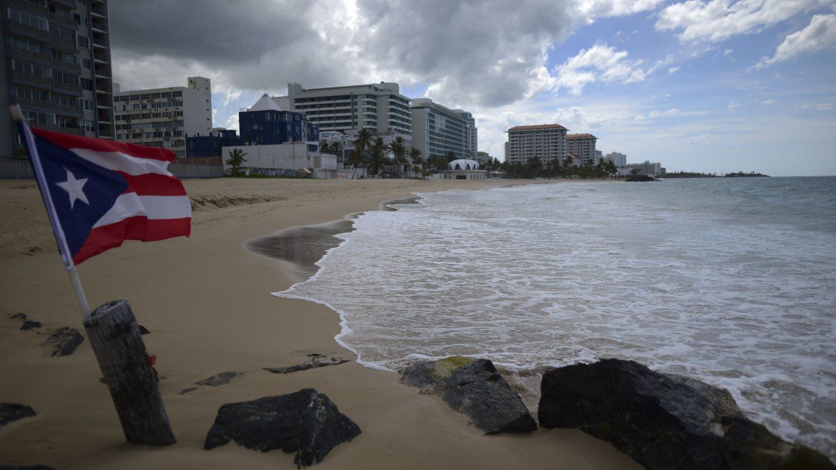 Puerto Rico to reopen bars and clubs after drop in COVID-19 cases