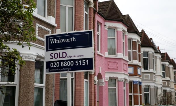UK house prices rise by 10% amid stamp duty holiday rush