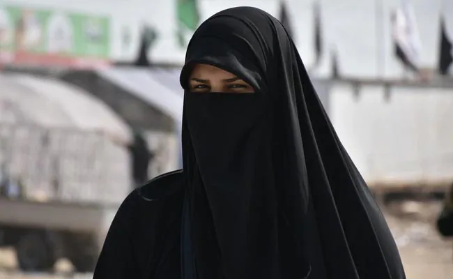 Women Attending Private Afghan Universities To Wear Niqab, Cover Face