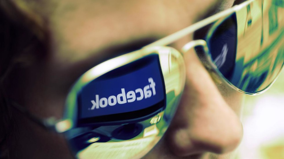 Irish and Italian privacy watchdogs sound alarm over Facebook's new smart glasses