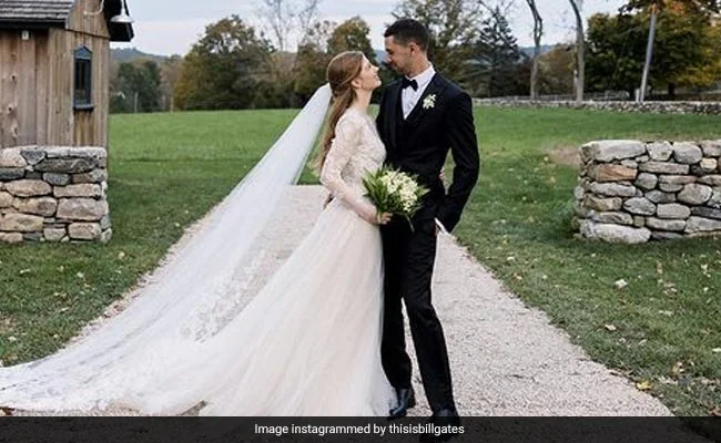 Bill And Melinda Gates' Daughter Walks Down The Aisle In Lavish Wedding. See Pics