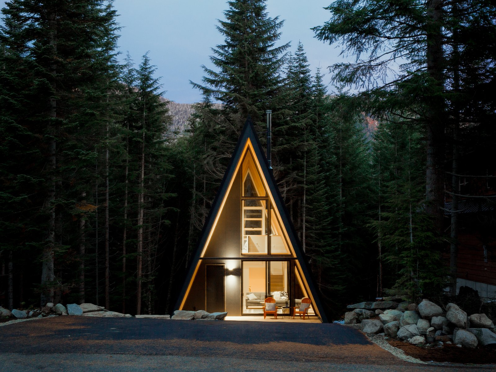 A Prefab A-Frame at the Foot of Washington’s Slopes Lists for $746K