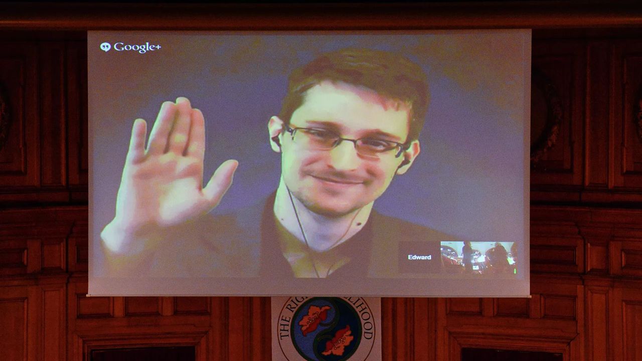 Fake Edward Snowden Account Removed From Telegram After Whistleblower's Outburst