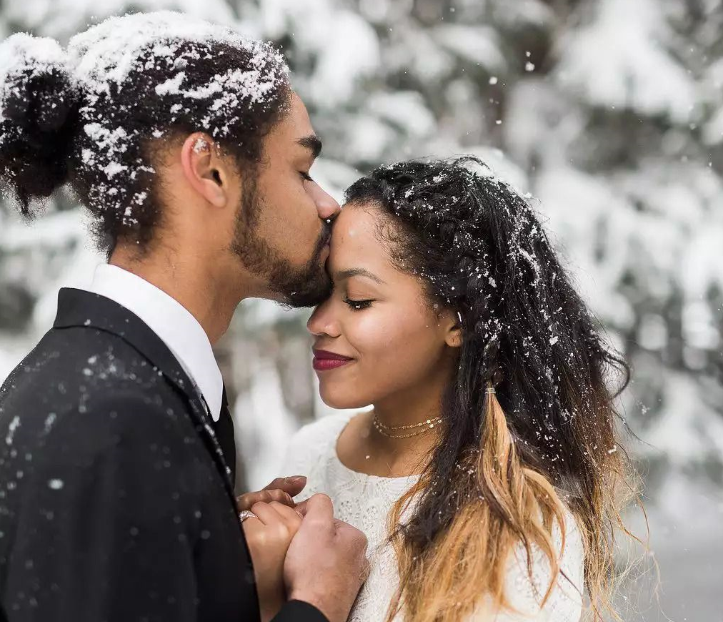 22 Winter Wedding Hairstyle Ideas From Real Brides