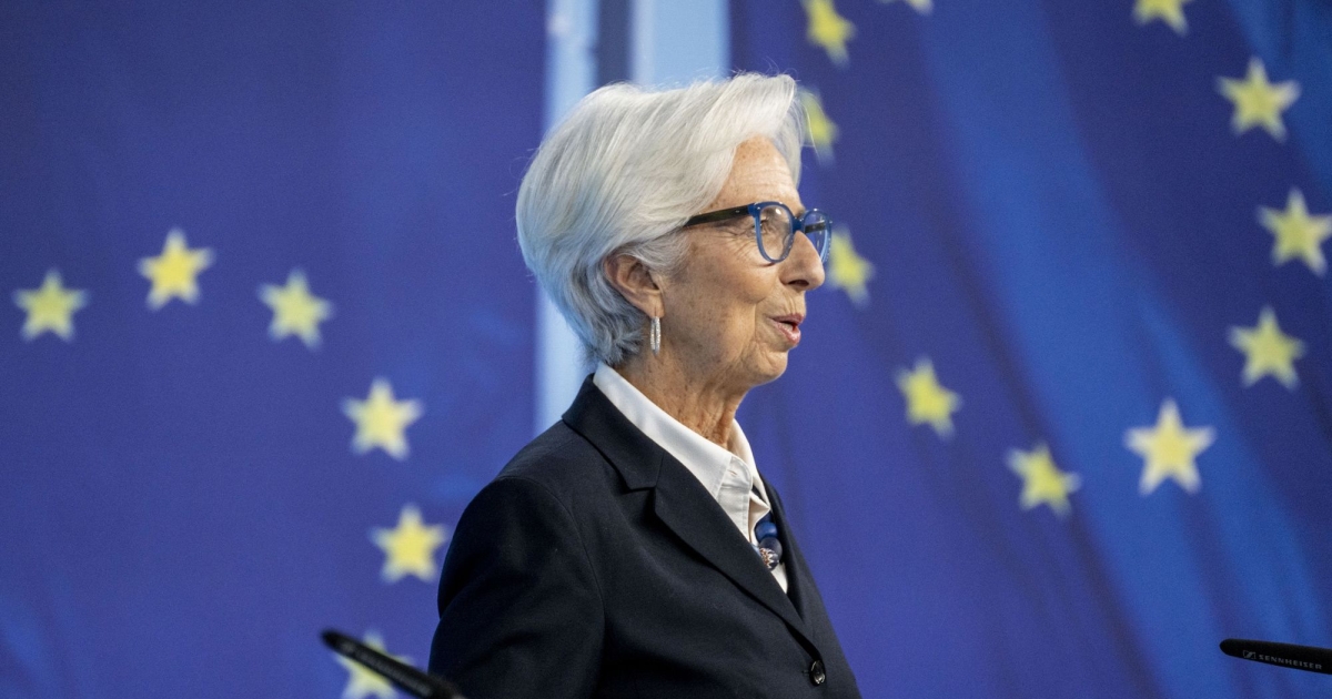 Lagarde no longer ruling out an interest-rate hike this year