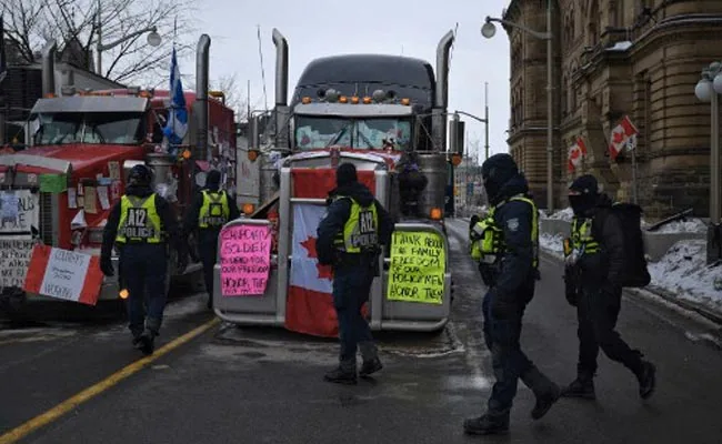 "You Have To Stop": Canada Police Move In To Remove Anti-Vax Protesters