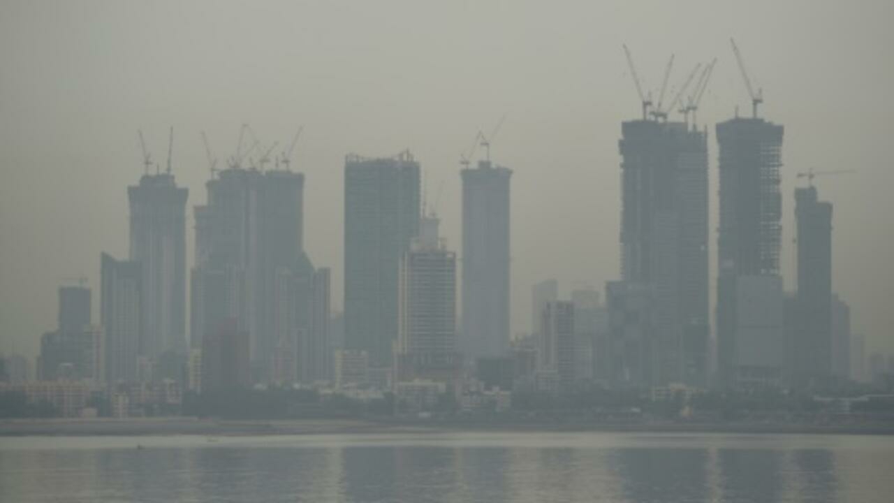 99 percent of humans breathing polluted air, situation worst in poor nations
