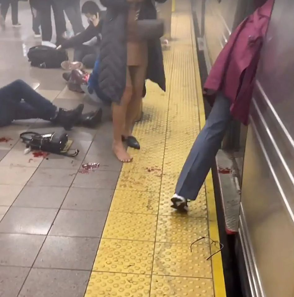 At least 29 injured in New York Brooklyn subway shooting, undetonated devices found