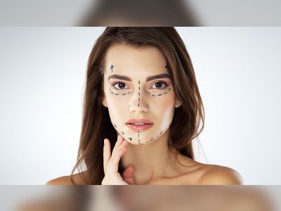 Cosmetic surgery adverts targeting teenagers banned