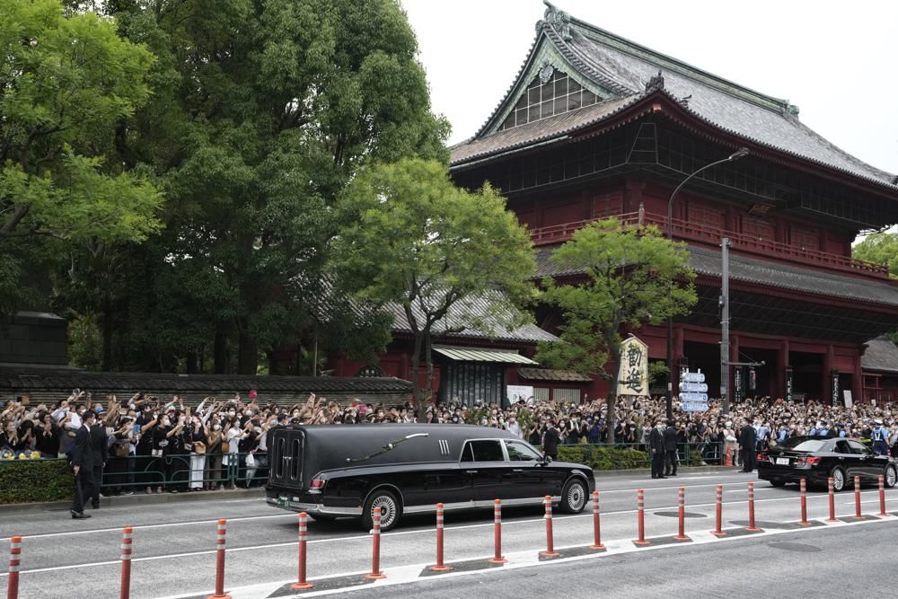 Japanese say final goodbye to assassinated former leader Abe
