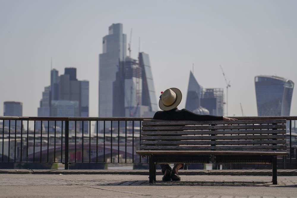 Millions swelter as UK endures its 1st extreme heat warning
