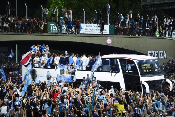 Thousands welcome Argentina team home after World Cup triumph