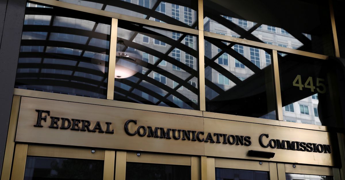 FCC proposes new rules to reassess foreign-owned U.S. telecom services authority